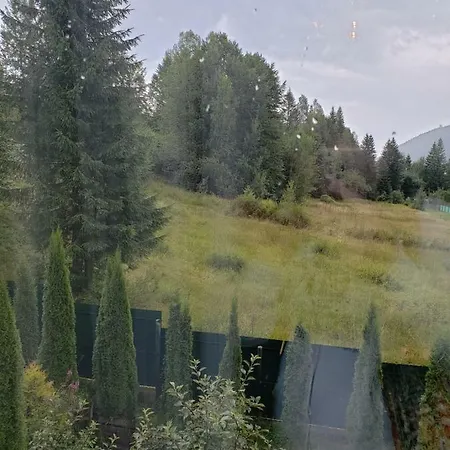 Medova Nasoloda Lodge