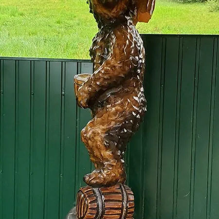 Medova Nasoloda Lodge