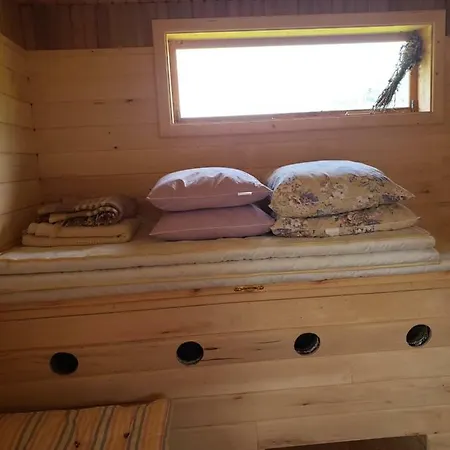 ロッジ Medova Nasoloda Guta