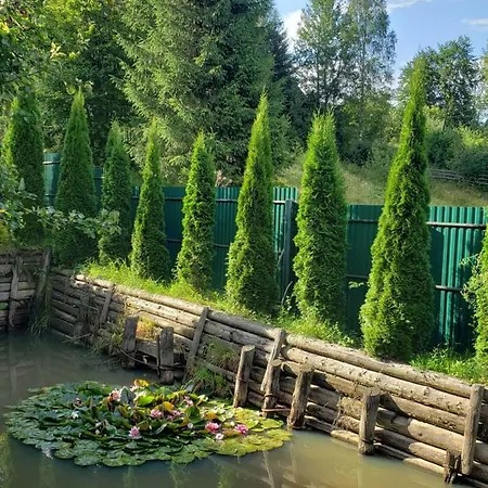 Medova Nasoloda Lodge